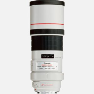 Das EF 300mm f/4L IS USM kombiniert Mobilitt mit hoher Abbildungsqualitt. Zur Optimierung der Abbildungsleistung arbeitet das optische System mit UD Linsen, und der optische Bildstabilisator minimiert Unschrfen, die durch Kamerawackler entstehen knnen. Vorteile Konstruktion und Optik der L Serie Filterdurchmesser: 77 mm Kreisrunde Blendenffnung fr ein exzellentes Bokeh Super Spectra Vergtung Schneller, praktisch geruschloser USM-Autofokus Zwei UD Linsen Lieferumfang EF 300mm f/4L IS USM Objektivdeckel E Objektivdeckel E-77U Objektivtasche LZ1128 Benutzerhandbuch Gut geeignet fr Natur Action Alle technischen Daten zeigen