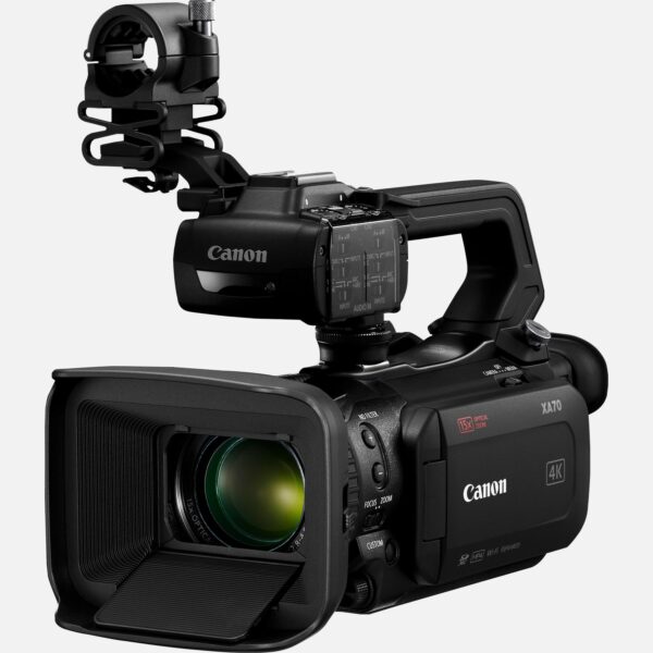 Die Canon XA70 ist eine professionelle 4K-Videokamera, die viele Profi-Funktionen im kompakten Gehuse bietet. Der Camcorder ist einfach zu bedienen und eignet sich fr Dokumentarfilme, Journalismus und viele weitere Anwendungen, bei denen 3G-SDI nicht erforderlich ist. Der 1,0-Zoll-Typ CMOS-Sensor und der DIGIC DV6-Prozessor sorgen mit Oversampling fr besonders hochwertige HD-Videos. Der Canon Dual Pixel CMOS AF und das Objektiv mit 15fach optischem Zoom sorgen fr scharfe Bilder. Und wenn du deine Inhalte live bertragen willst, bietet der Camcorder HD-Livestreaming in UVC via USB-C. Die Canon XA70 kann in zwei Modi aufzeichnen XF-AVC oder MP4. Dank des HDMI-Ausgangs lsst sich das aufgezeichnete Material problemlos in einen breiteren professionellen Workflow einbinden. Vorteile Der 4K 1,0-Zoll-Typ CMOS-Sensor und der DIGIC DV6 Bildprozessor sorgen fr atemberaubende 4K UHD- und hervorragende FullHD-Aufnahmen. Durch Oversampling der Sensordaten liefert der Camcorder auch erstklassige FullHD-Videos. Das Canon Objektiv deckt einen Brennweitenbereich von 25,5 bis 382 mm (quivalent KB-Vollformat) ab. Der Digitalzoom liefert eine 300-fache Vergrerung mit 5-Achsen-Bildstabilisierung. Die einstellbare Fokussiergeschwindigkeit und der Dual Pixel CMOS AF ermglichen eine schnelle und przise Fokussierung. Auf dem 3,5-Zoll LC-Display kannst du den gewnschten Fokuspunkt per Berhrung festlegen. Gesichtserkennungs-AF und Gesichtsverfolgung sind verfgbar, whrend der Fokus-/Zoomring die manuelle Fokussierung ermglicht. Als Aufnahmeformat kannst du zwischen XF-AVC und MP4 whlen. XF-AVC 4K UHD 160 Mbit/s wird mit 25p aufgenommen und FullHD 45 Mbit/s mit 50p/ 50i/ 25p. Wenn kleinere Dateien gewnscht werden, stehen MP4 4K mit 150 Mbit/s und 25p sowie Full HD mit 35/17 Mbit/s und 50p/25p zur Verfgung. Zu den Aufnahmeoptionen gehren die gleichzeitige Backup- und fortlaufende Aufzeichnung ber zwei SD-Karten sowie der Infrarot-Modus. Auerdem stehen Zeitlupenaufnahmen in Full HD mit halber Geschwindigkeit oder Zeitrafferaufnahmen in 4K/Full HD mit bis zu 1.200-facher Geschwindigkeit zur Verfgung. Eine Farbabstimmung mit anderen Canon Kameras ist ber das Men fr benutzerdefinierte Bildeinstellungen mglich. Du kannst HD-Videos via UVC mit einem Computer live streamen und bei Bedarf auch einen Datums- und Zeitstempel einblenden. Zwei XLR-Anschlsse am abnehmbaren Griff und 4-Kanal-Linear-PCM bieten zudem professionelle Audiooptionen. Lieferumfang XA70 professioneller Camcorder Tragegriff HDU-1 PD-E1 USB-Netzadapter BP-820 Akku Streulichtblende mit integriertem Objektivschutz Mikrofonhalter Technische Daten 4K UHD / 25p - MP4 bis 150 Mbit/s, XF-AVC bis 160 Mbit/s 15fach optischer Zoom 25,5 - 382,5mm, 4K Weitwinkel-Zoom HD-Verarbeitung mit Oversampling verwendet den 4K UHD-Sensor, um erstklassige Full HD-Bilder zu generieren Optischer IS Optimierter optischer 5-Achsen-Bildstabilisator mit Dynamic IS Infrarot-Modus Fr hochwertige Videoaufnahmen bei extrem wenig bis gar keinem Umgebungslicht Touchscreen 3,5-Zoll-Touchscreen fr die intuitive Kamera- und Autofokussteuerung 4-Kanal-Audio Lineares PCM-Audio und 2 XLR-Eingnge plus integriertes Mikrofon Zwei Speicherkarten-Steckpltze Gleichzeitige oder fortlaufende Aufzeichnung auf SD-Karte USB-C - Livestreaming per Mac oder PC oder mit dem Canon GP-E2 GPS-Empfnger Alle technischen Daten zeigen