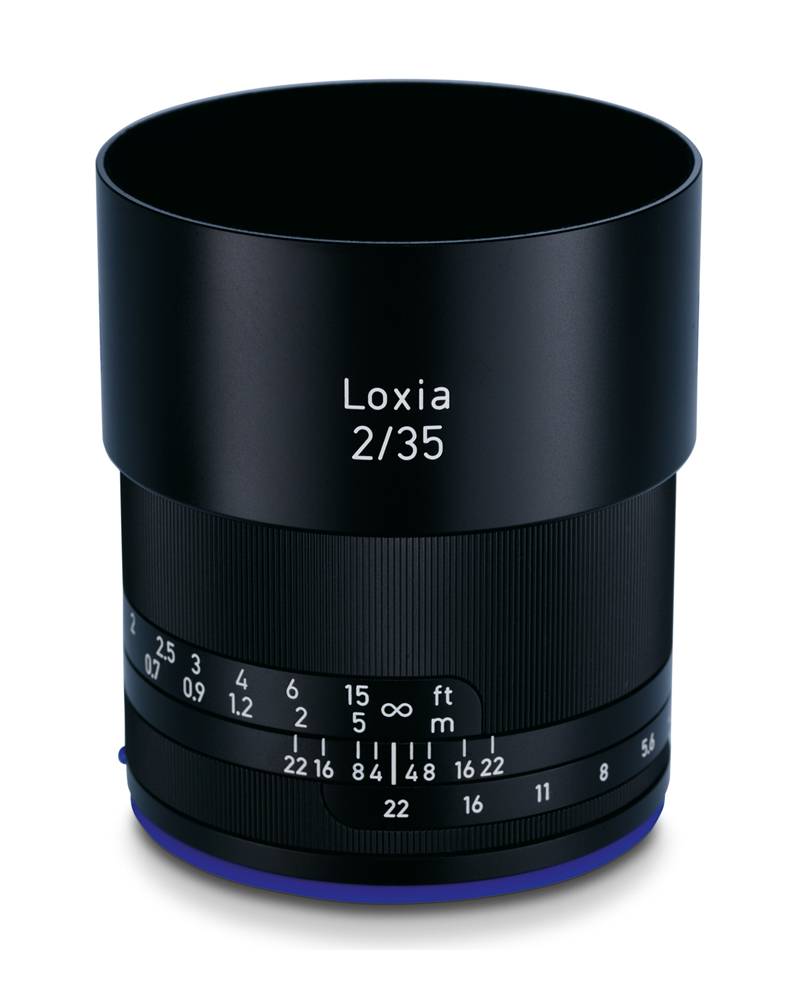 Dieses Zeiss Loxia 35mm 2.0 Objektiv wurde komplett überprüft und befindet sich technisch im einwandfreien Zustand. Das Objektiv befindet sich auch optisch im fantastischen