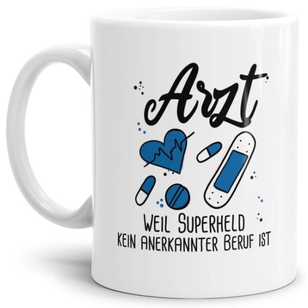 Unsere Berufe Tasse für Ärzte mit Spruch ist eine originelle Geschenkidee. Der Kaffeebecher - Superheld Arzt - ist eine tolle Art Danke zu sagen....