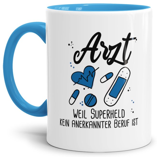 Unsere Berufe Tasse für Ärzte mit Spruch ist eine originelle Geschenkidee. Der Kaffeebecher - Superheld Arzt - ist eine tolle Art Danke zu sagen....