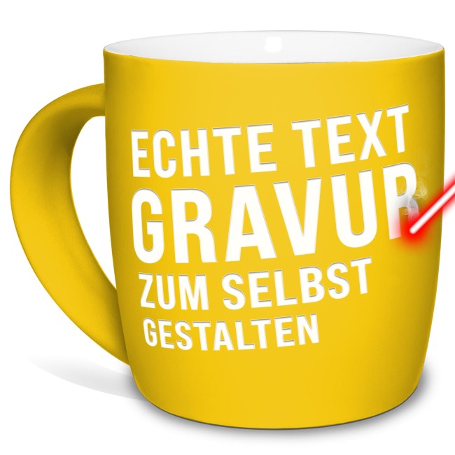 Gestalte hier Deine Tasse mit Gravur und Deinem persönlichen Wunschtext. Es stehen Dir 5 Zeilen zum Beschriften zur Verfügung. Du kannst für jede...