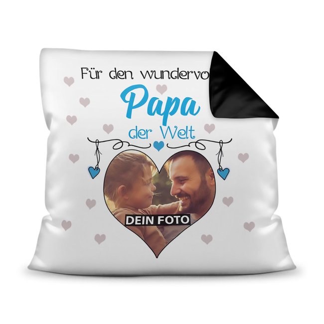 Suchst Du ein besonderes Fotogeschenk für Deinen Papa? Hier gestaltest Du ein edles Fotokissen für den besten Papa mit dem schönsten