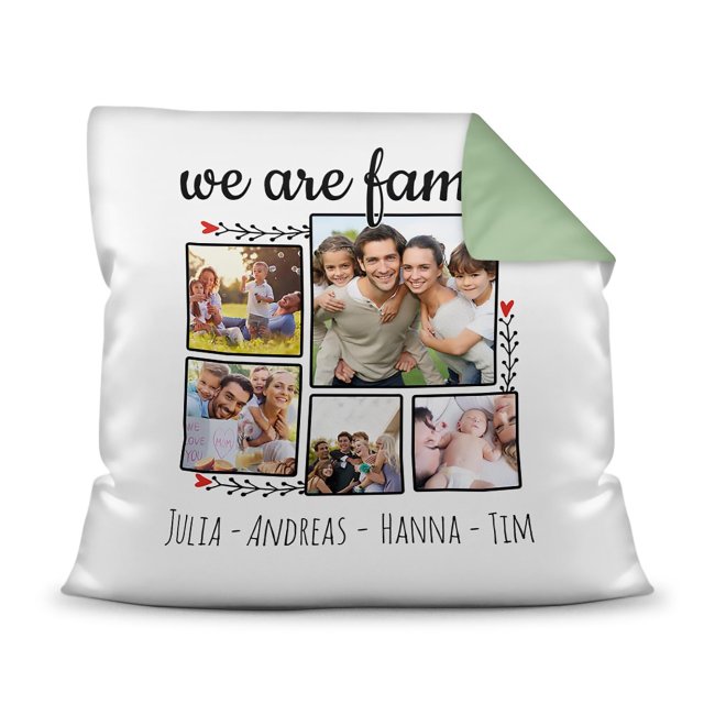 Unser tolles Fotokissen - We are family - ist die perfekte Deko für das Familien-Kuschel-Sofa. Gestalten Sie Ihr eigenes Kissen mit fünf...