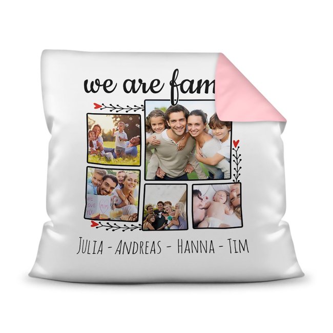 Unser tolles Fotokissen - We are family - ist die perfekte Deko für das Familien-Kuschel-Sofa. Gestalten Sie Ihr eigenes Kissen mit fünf...