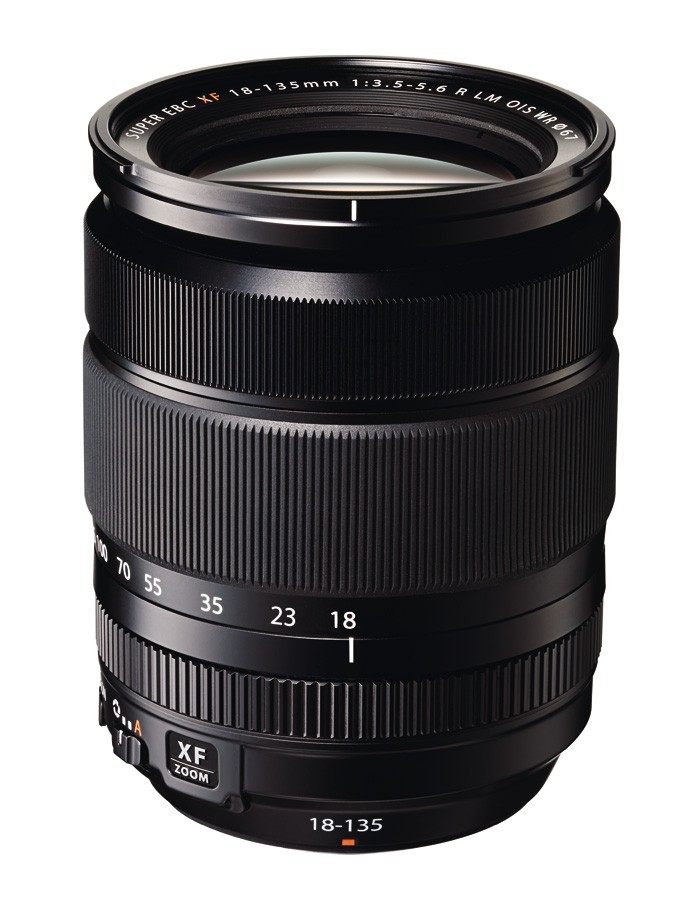 Das FUJINON XF18-135mm deckt einen Brennweitenbereich von 27-206mm (äquivalent zu KB) ab. Durch die effektive Bildstabilisierung des Objektivs gewinnt man bis zu fünf