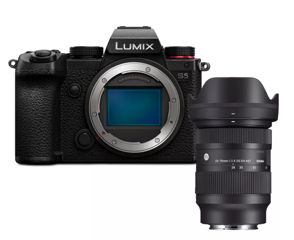 Panasonic Lumix S5 - Testvideo von Stephan Klapszus: HIER Die LUMIX S5 verbindet Foto und Video in Perfektion. Sie sind auf der Suche nach einer Hybrid-Kamera