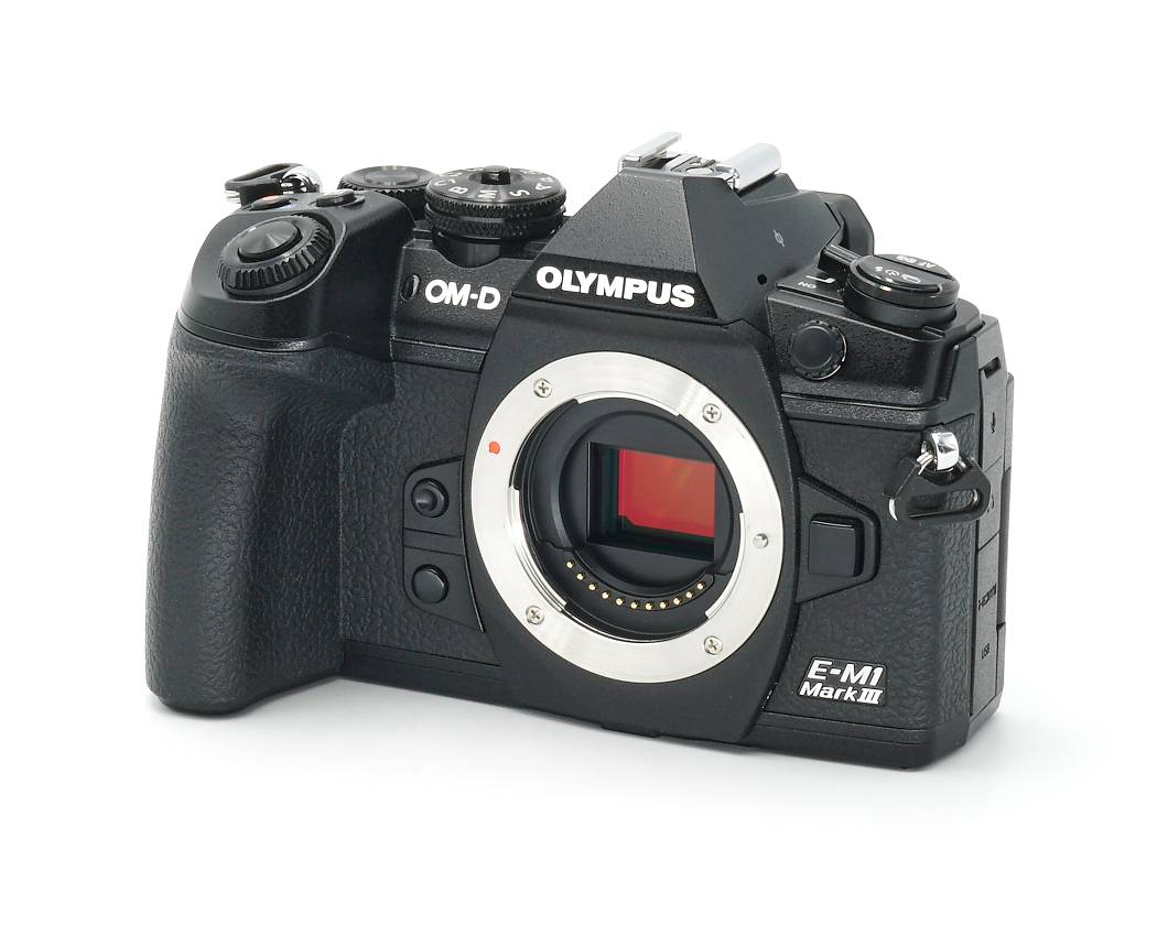 Dieses Olympus E-M1 III Gehäuse befindet sich technisch und optisch in perfektem Zustand. Sehr gepflegt