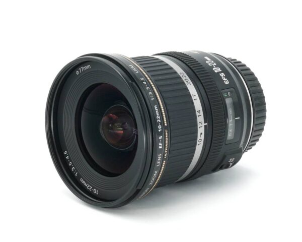 Dieses Canon 10-22mm 3.5-4.5 Objektiv befindet sich technisch und optisch im fantastischen Zustand