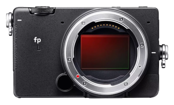 SIGMA fp L - die weltweit kleinste und leichteste* spiegellose Wechselobjektiv-Kamera mit einem ca. 61 Megapixel Vollformat-Bildsensor Die fp L verfügt über einen