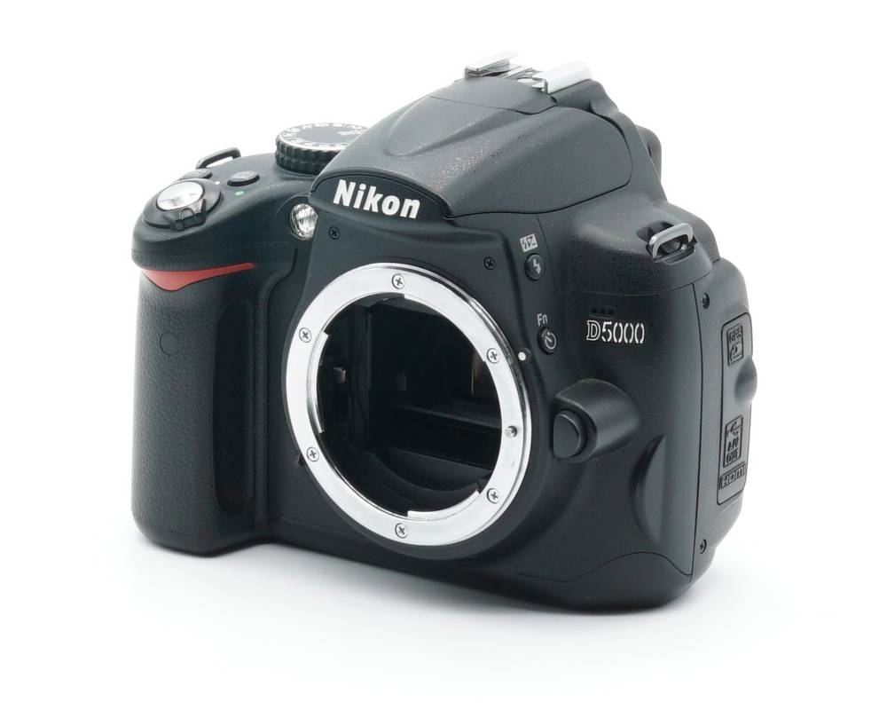 Dieses Nikon D5000 Gehäuse befindet sich technisch und optisch im perfekten Zustand. Sehr gepflegt