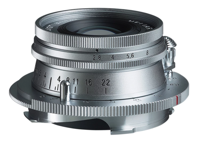 Das 40 mm F2.8 Heliar asphärisch VM ist ein kompaktes und universell einsetzbares Objektiv mit einer Linsenkonfiguration von fünf Linsen in drei Gruppen