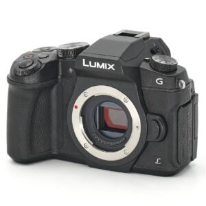 Dieses Panasonic Lumix DMC-G81 Gehäuse befindet sich im technisch einwandfreien Zustand. Das Gehäuse weist optisch nur übliche