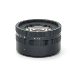 Dieser Leica Elpro Nahvorsatz für das APO-Macro-Elmarit-R 100mm 2.8 befindet sich technisch im einwandfreien Zustand. Äußerlich nahezu makellos. Das optische System ist klar