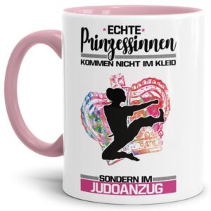 Eine echte Prinzessin trägt nicht nur High-Heels - sie ist auch sportlich! Hochwertiger Kaffeebecher - Innen & Henkel Rosa - für jede Frau und...