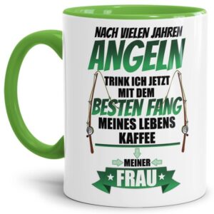 Bedruckter Kaffeebecher aus hochwertiger Keramik mit hellgrünem Akzent für die Anglerfreundin - Eine süße Liebeserklärung für die Partnerin