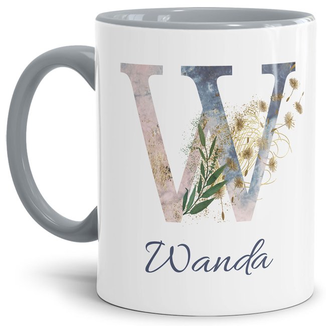 Liebevoll gestaltete Tasse mit Buchstabe und Name verziert mit einer Ranke aus Gräsern und Blumen. Der personalisierbare Kaffeebecher mit Monogramm...