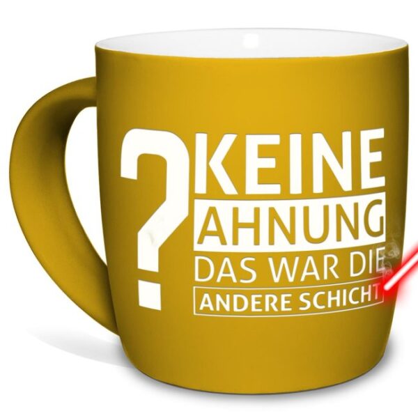 Gelbe Tasse graviert mit lustigem Spruch - Keine Ahnung