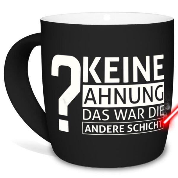 Schwarze Tasse graviert mit lustigem Spruch - Keine Ahnung