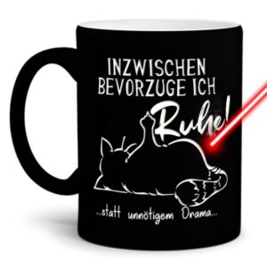 Gravierte Tasse mit Spruch - Ruhe statt Drama - Lasergravur mit einzigartigem 3-D-Effekt - eine lustige Bürotasse für den Schreibtisch