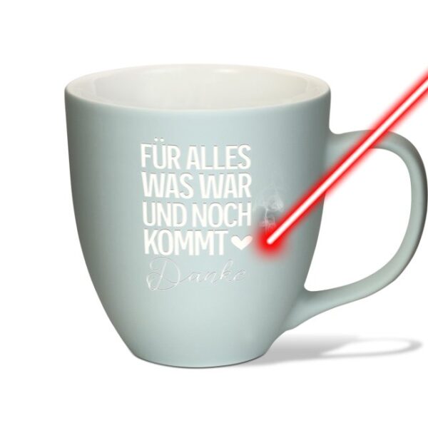 Kaffee- und Teeliebhaber kommen mit dieser XXL Porzellantasse in Premiumqualität voll auf ihre Kosten. Durch die besonders Soft Touch Oberfläche...