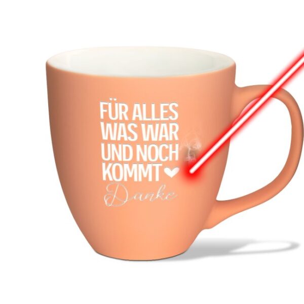 Kaffee- und Teeliebhaber kommen mit dieser XXL Porzellantasse in Premiumqualität voll auf ihre Kosten. Durch die besonders Soft Touch Oberfläche...