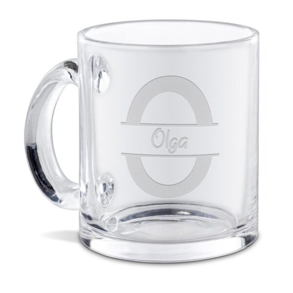 Unsere hochwertig gravierte Tasse aus Glas mit Initiale O und Name ist ein edles