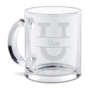 Unsere hochwertig gravierte Tasse aus Glas mit Initiale U und Name ist ein edles