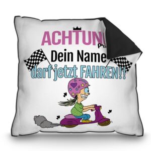 Schwarzes Kissen mit passendem Spruch als Geschenkidee für alle Fahrneulinge. Personalisiert mit dem Namen wird das Kissen zum neuen...