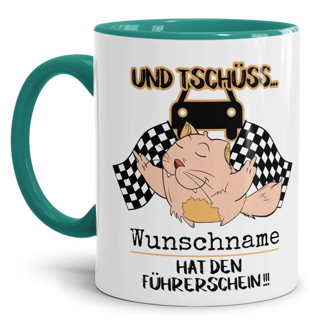 Lustiger Kaffeebecher mit Spruch als Geschenk zur bestandenen Fahrschulprüfung für beste Freunde und Familienmitglieder. Die Kaffeetasse aus...