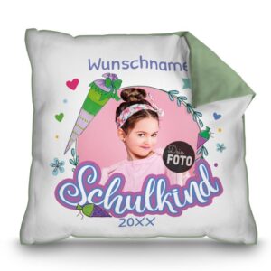 Ihr sucht ein persönliches und individuelles Geschenk zum Schulbeginn? Unser Kuschelkissen wird mit dem Foto und Namen des Schulkindes