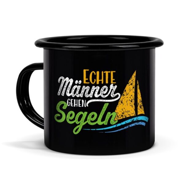 Du bist auf der Suche nach einem besonderen Geschenk für einen echten Segel-Fan? Dann ist diese besondere Segel-Tasse aus schwarzer Emaille die...