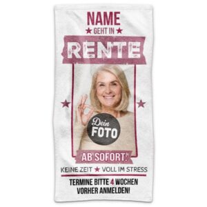 Ein tolle Geschenkidee für die Rentnerin ist dieses liebevoll gestaltete Handtuch mit Name und Foto. Das perfekte Geschenk zum Ruhestand -...