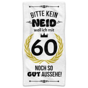 Du suchst ein praktisches und persönliches Geschenk zum 60. Geburtstag? Ein bedrucktes Geburtstags-Handtuch mit lustigem Spruch ist da genau das...