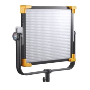 Die LD150RS ist eine große und professionelle RGB Panel Leuchte mit Abschirmklappe in den Abmessungen 53 x 51 cm.. Die Leistung der LED Leuchte beträgt bis zu 18500 Lux (1m)