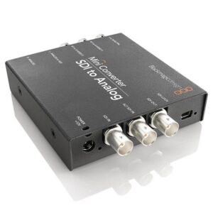 Der Mini Converter SDI to Analog unterstützt alle SD- und HD-Eingabeformate bis zu 1080p/60 und bringt einen Downkonverter mit. So können Sie auch von HD in analoge Standard