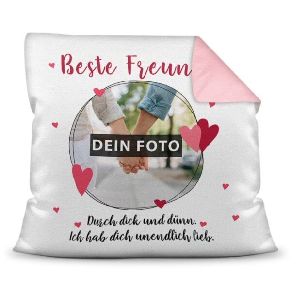 Gestalte hier ein persönliches Fotokissen für die beste Freundin der Welt. Im gängigen 40 x 40 cm Format als Kuschelkissen