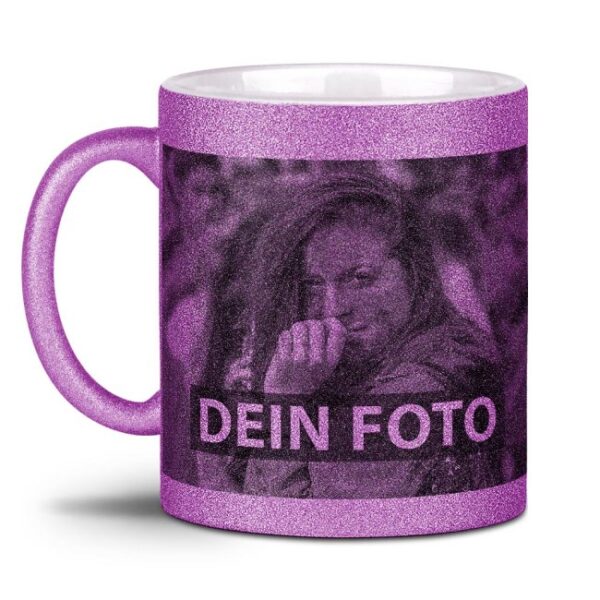 Ein bisschen Glitzer zum Frühstück gefällig? Unsere pinkfarbene Tasse mit Glitzereffekt bringt Glamour in den Tag. Mit dem richtigen Spruch...